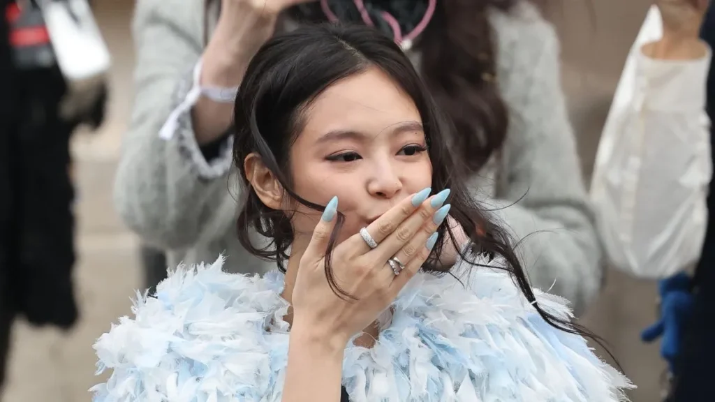 Blackpink Jennie’s Jelly Manicure